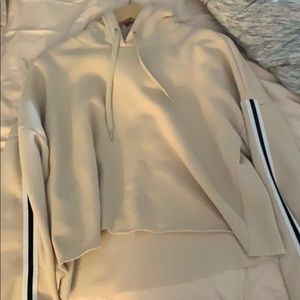 rue21 cream colored hoodie crop top